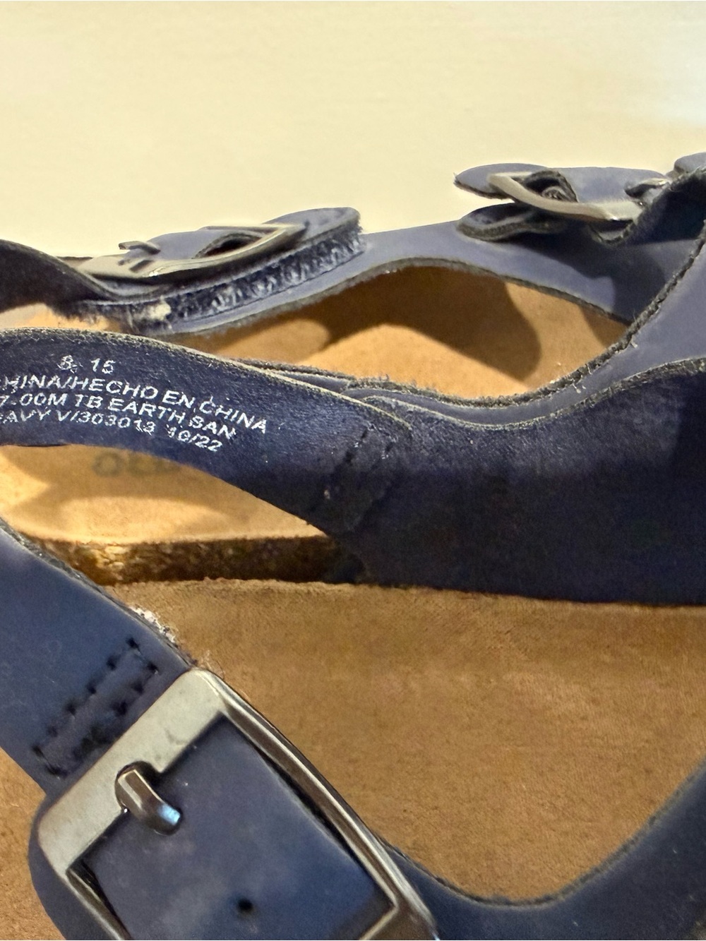 Old Navy Boys Navy Triple Buckle Sandals Size 8C | Cork Footbed Summer Shoes - Picture 5 of 5